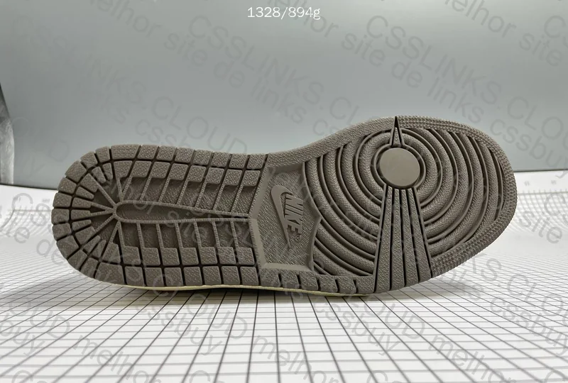 Air Jordan 1 TS Reverse Mocha 9