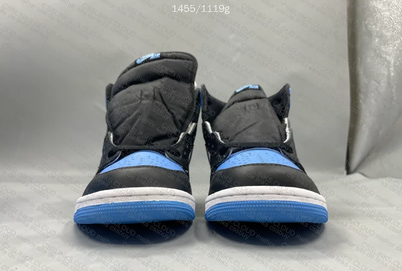 Air Jordan 1 UNC Toe