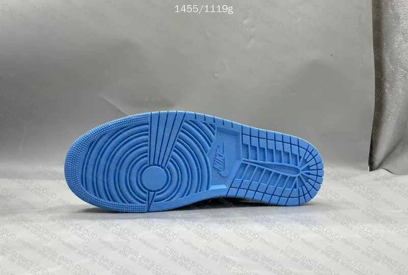 Air Jordan 1 UNC Toe 10