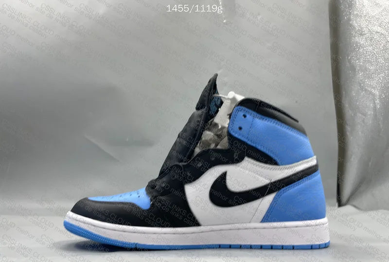 Air Jordan 1 UNC Toe 5