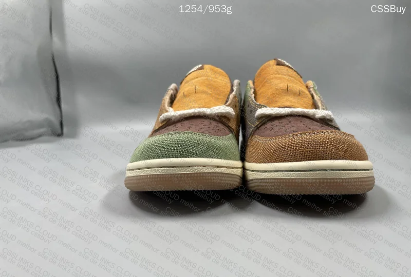 Air Jordan 1 Voodoo 3