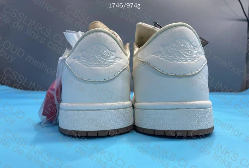 Air Jordan 1 Wings White 8
