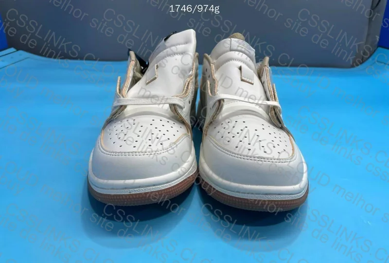 Air Jordan 1 Wings White 9