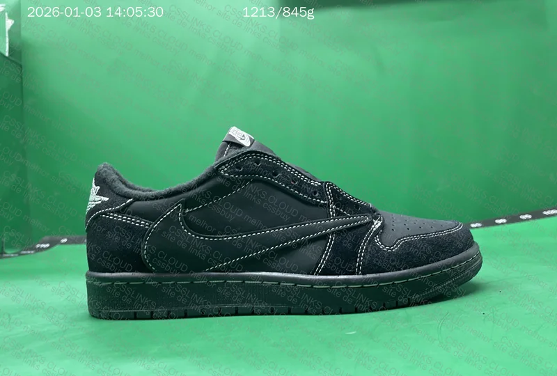 Air Jordan 1 x Travis Scott Black Phantom 4