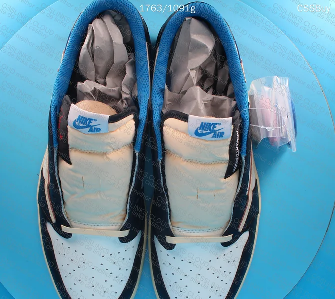 Air Jordan 1 x Travis Scott Fragment