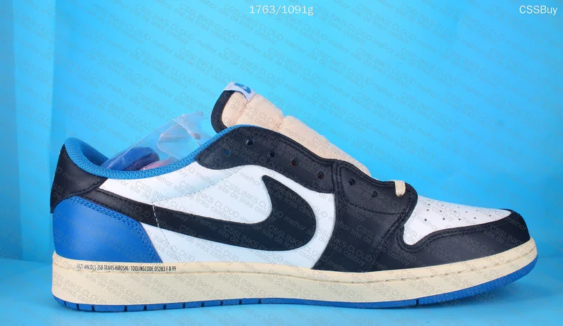 Air Jordan 1 x Travis Scott Fragment 6