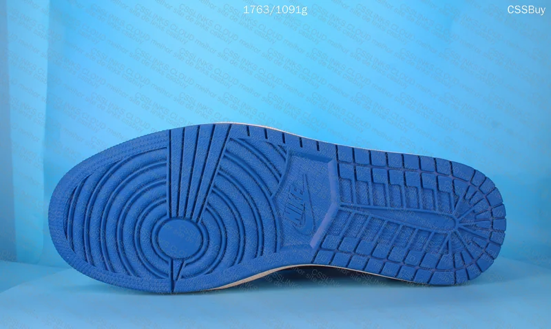 Air Jordan 1 x Travis Scott Fragment 8