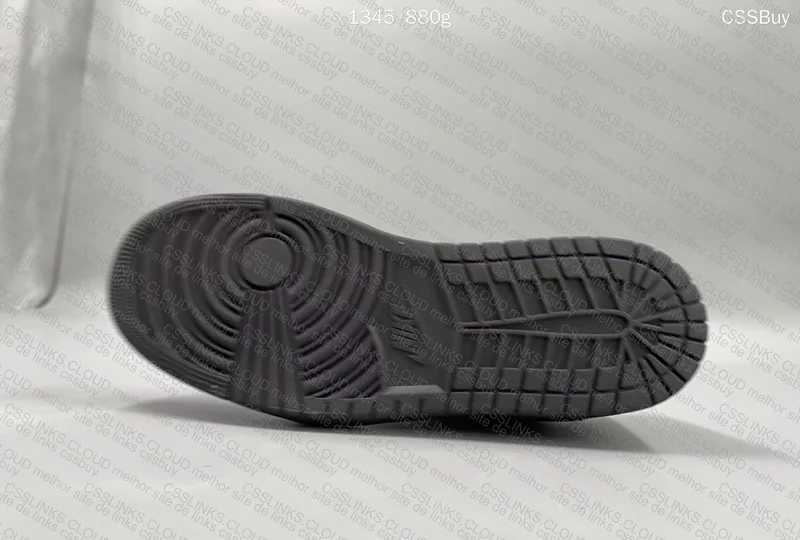 Air Jordan 1 x Travis Scott (TA GL??) 8