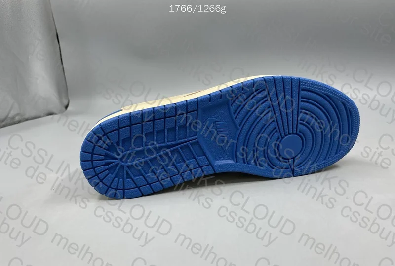 Air Jordan 1 x Travis Scott x Fragment 5