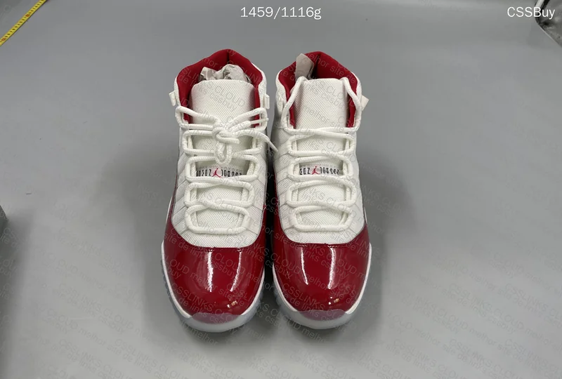 Air Jordan 11 119y 3