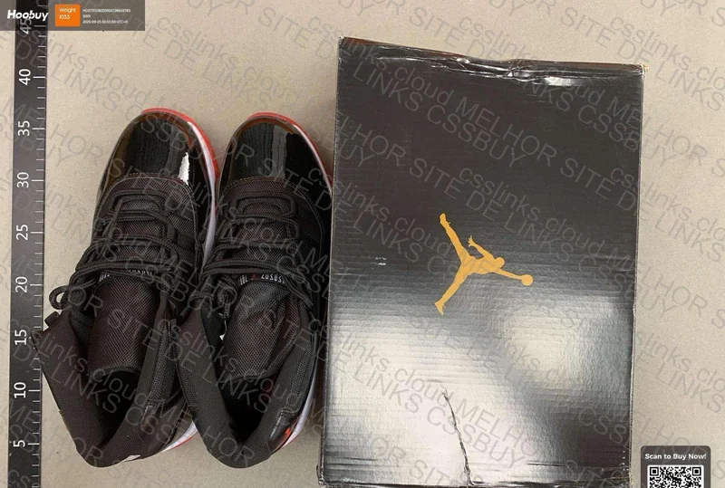 Air Jordan 11