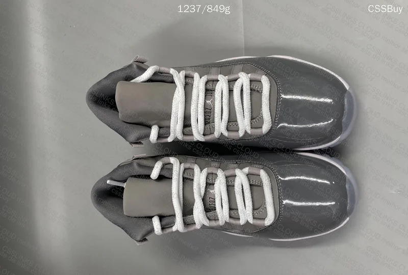 Air Jordan 11 Cool Grey