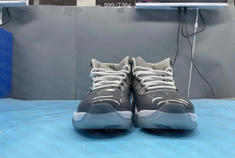 Air Jordan 11 Cool Grey 2