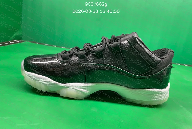Air Jordan 11 Low 72-10 4