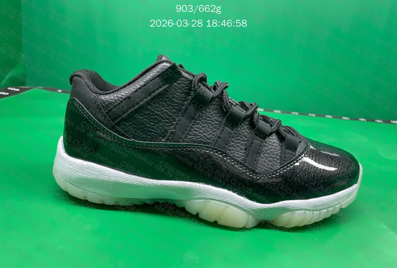 Air Jordan 11 Low 72-10 8