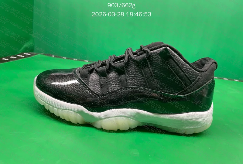 Air Jordan 11 Low 72-10 9