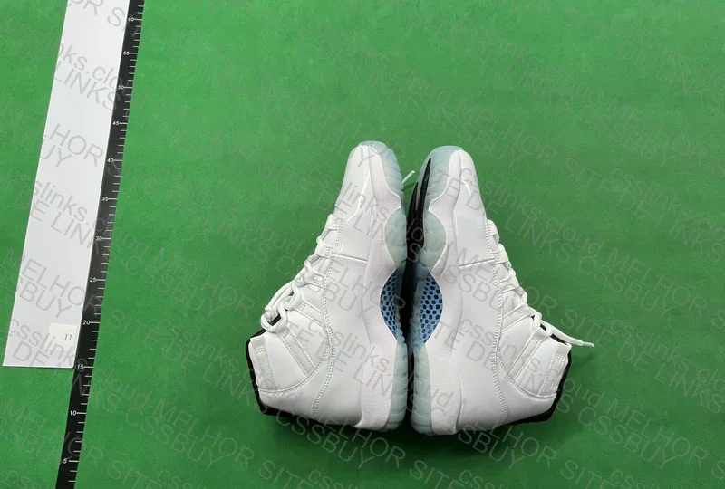 Air Jordan 11 Retro Legend Blue 3