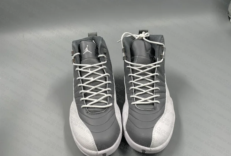 Air Jordan 12 - Help 2
