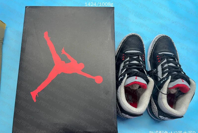 Air Jordan 3 7