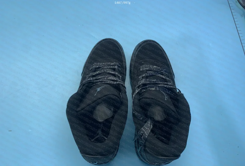 Air Jordan 3 Black Cat (Help) 2