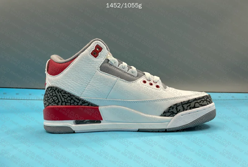 Air Jordan 3 Fire Red 3
