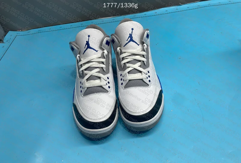 Air Jordan 3 Fragment
