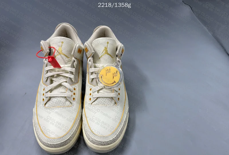 Air Jordan 3 J Balvin Medellín Sunset 4