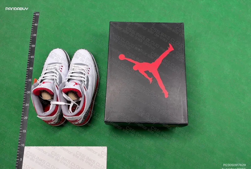 Air Jordan 3 Red 89¥