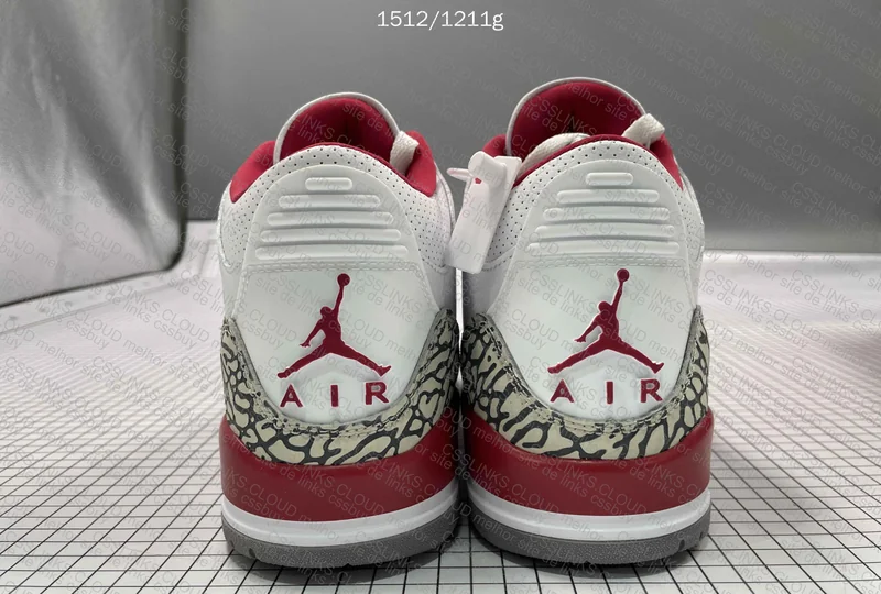Air Jordan 3 Retro 'Cardinal Red' 4