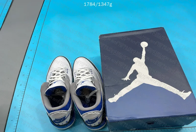 Air Jordan 3 Retro Fragment Design Friends & Family