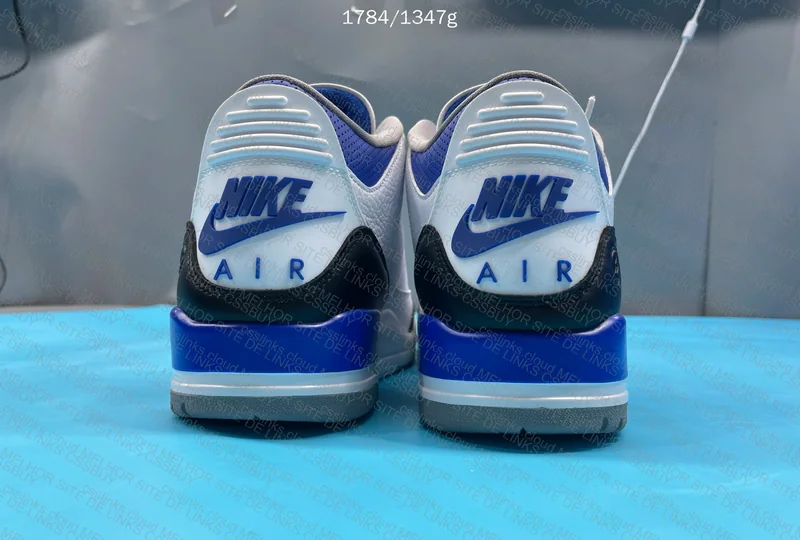Air Jordan 3 Retro Fragment Design Friends & Family 2