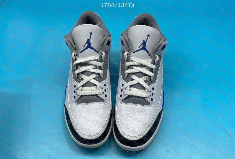 Air Jordan 3 Retro Fragment Design Friends & Family 7