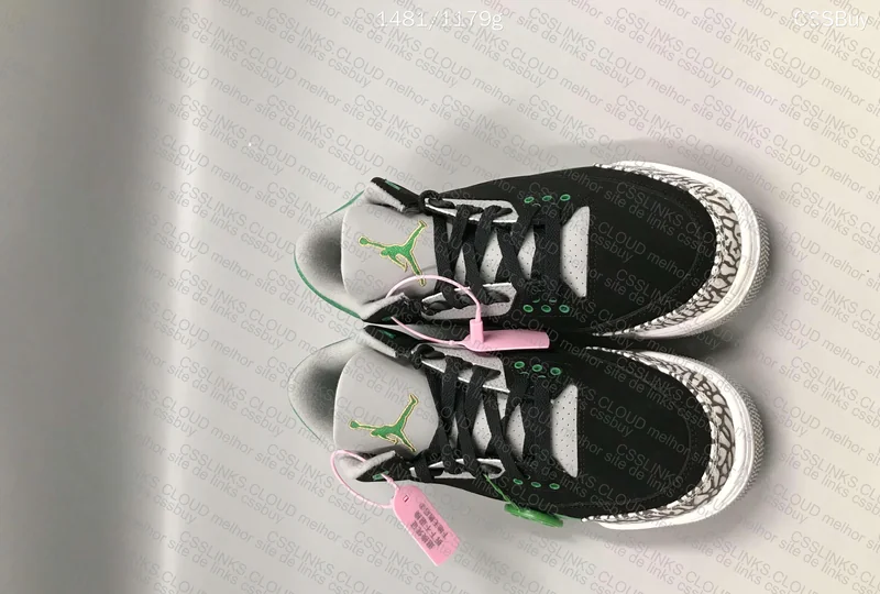 Air Jordan 3 Retro Pine Green