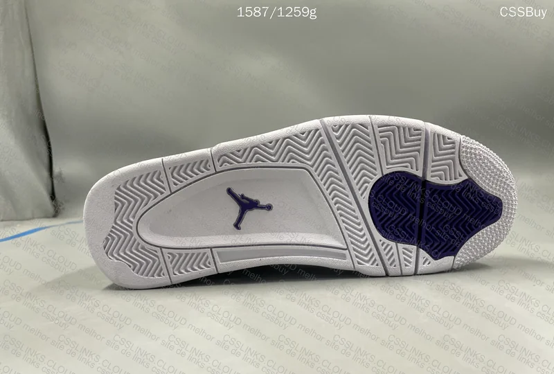 Air Jordan 4