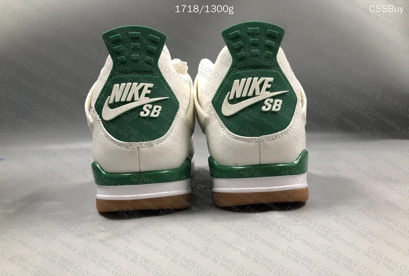 Air Jordan 4 4