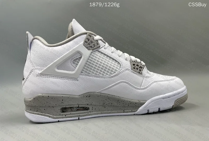 Air Jordan 4 4