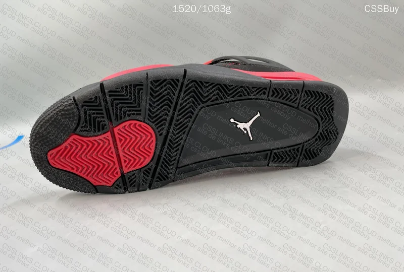 Air Jordan 4 6