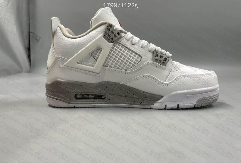 Air Jordan 4 5