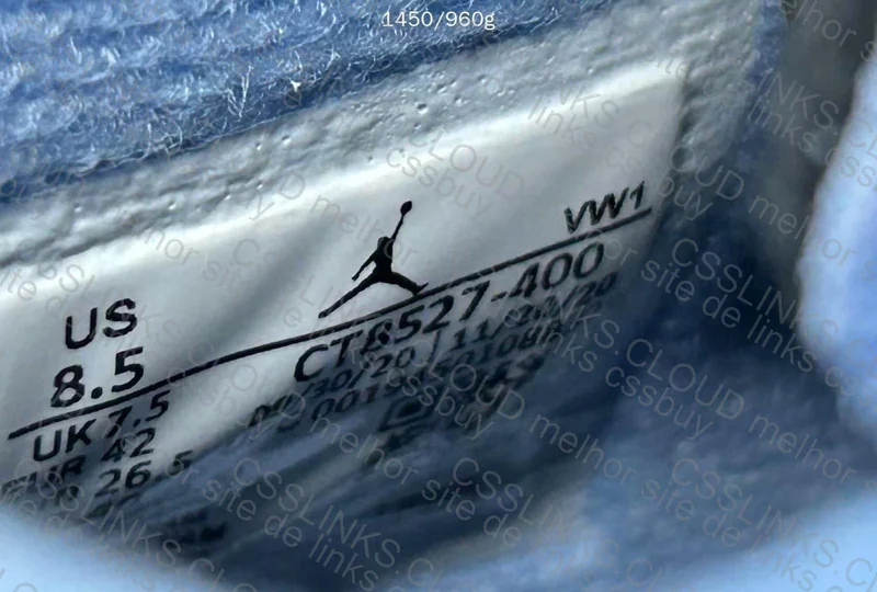 Air Jordan 4 10