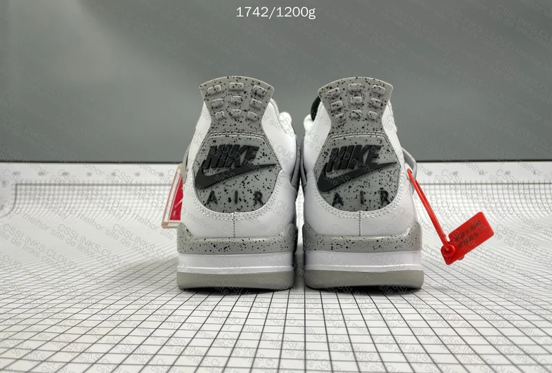 Air Jordan 4 3