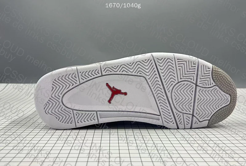 Air Jordan 4