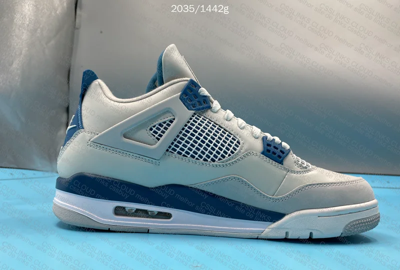 Air Jordan 4 8