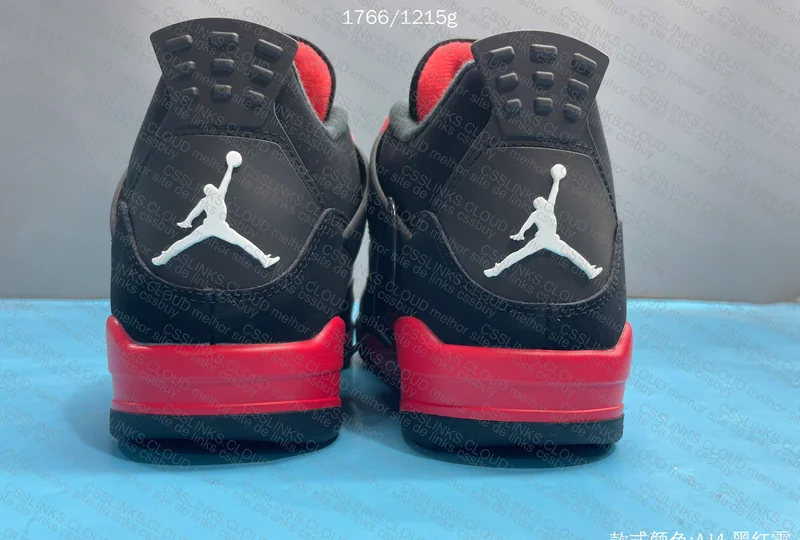 Air Jordan 4 3
