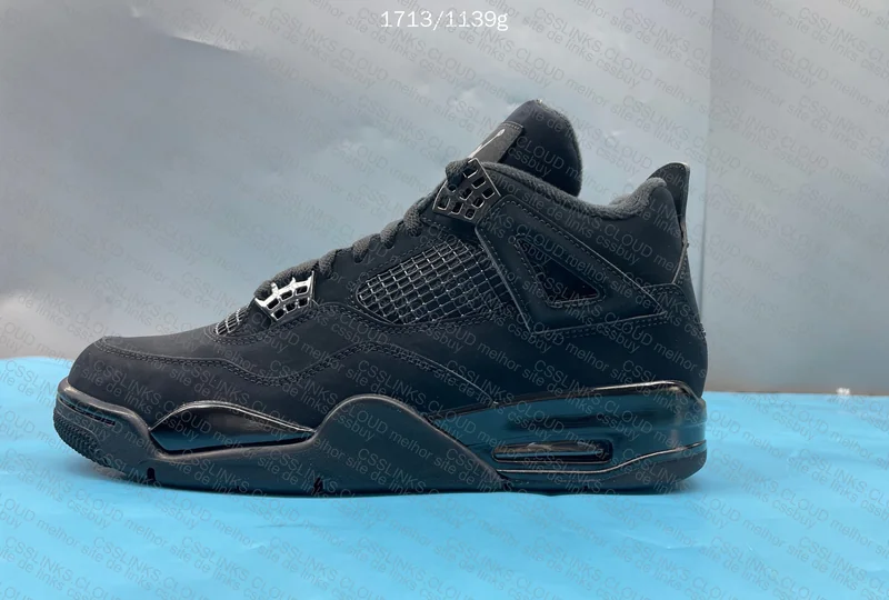 Air Jordan 4 5