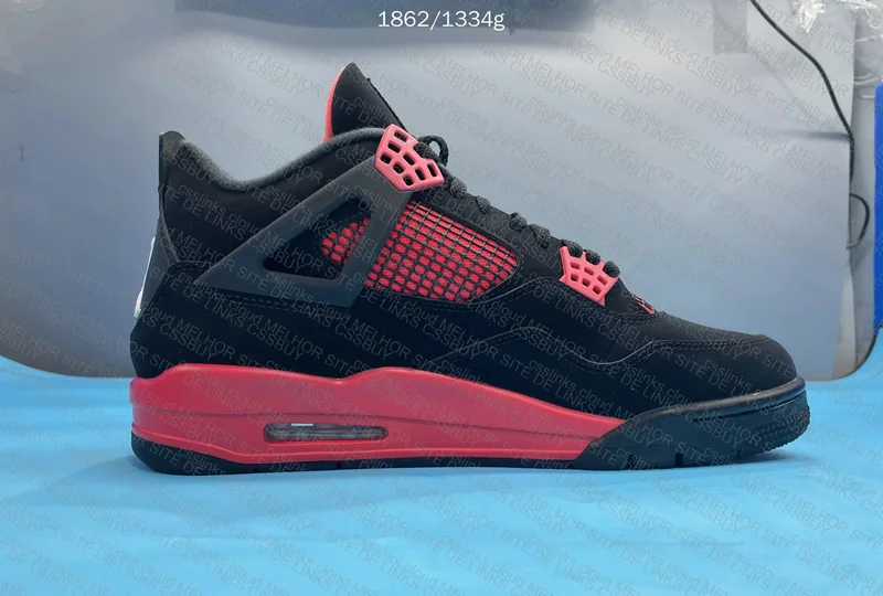 Air Jordan 4 4