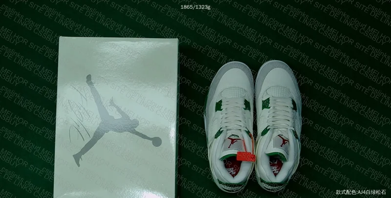 Air Jordan 4