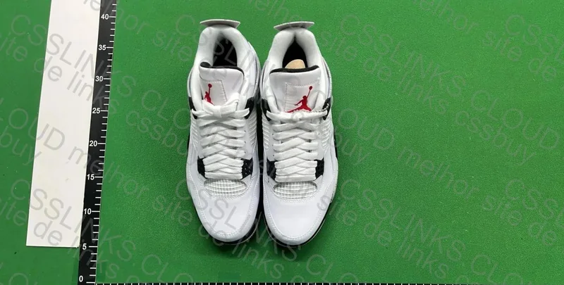 Air Jordan 4 3