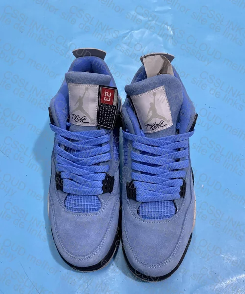 Air Jordan 4 2