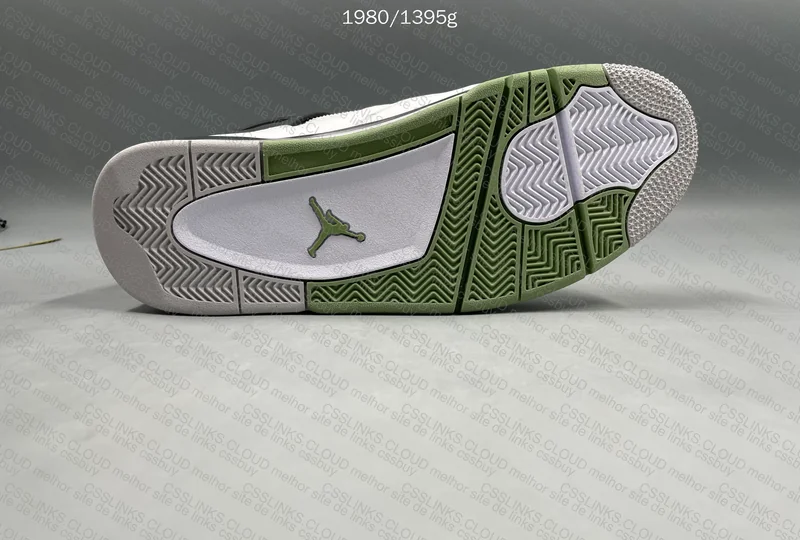 Air Jordan 4 AQ9129-103 3