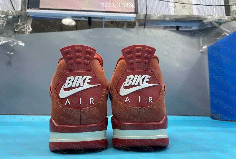 Air Jordan 4 Bike 3